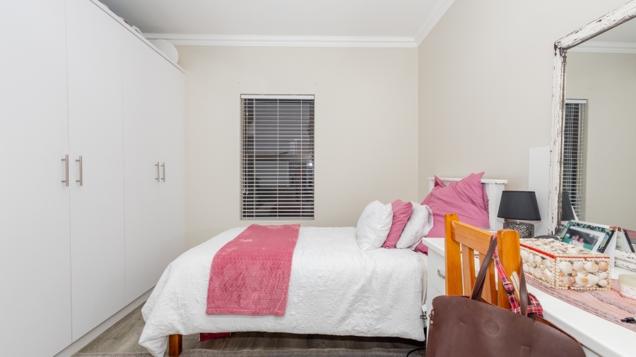 1 Bedroom Property for Sale in Zevenwacht Retirement Village Western Cape